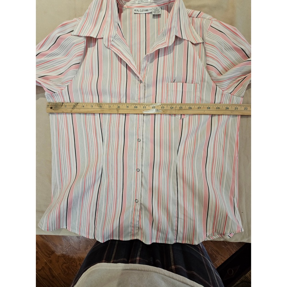 Real Clothing Co‎ Women's Striped Button Down Shirt Pink Black White 2X - Picture 4 of 6
